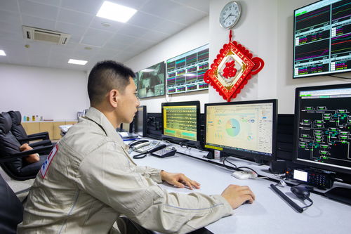 我國(guó)首個(gè)“雙頻5G+工業(yè)互聯(lián)網(wǎng)”智能煉廠全面建成投用，中海油引領(lǐng)能源行業(yè)數(shù)字化轉(zhuǎn)型新篇章